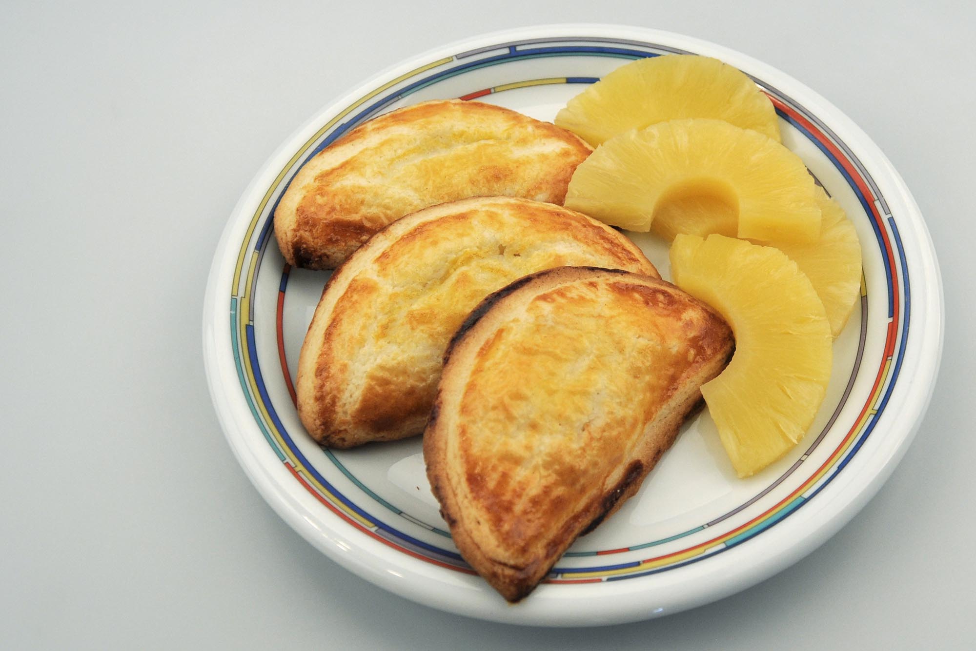 Glutenfreie Ananas Tascherl